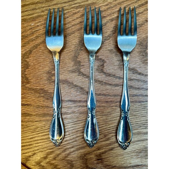 Set of 3 Oneida Chatelaine Dinner  Forks  community stainless flatware 7 1/4" - Picture 6 of 10